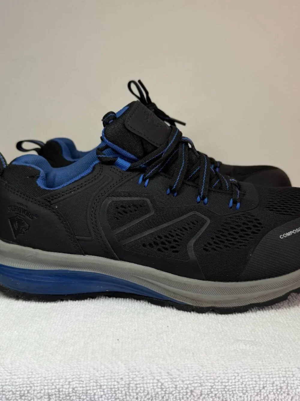 Herman Survivors Cassle Men’s Composite Toe Work Safety Shoes Size 8.5 Black Blu